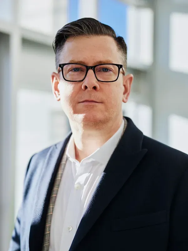 Portrait of Lina Saraaaaa